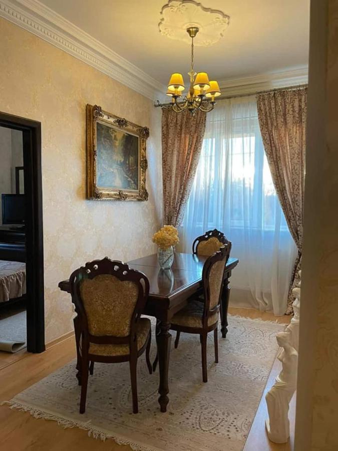 ホテル Casa Dobrescu Centura De Nord クラヨーヴァ エクステリア 写真