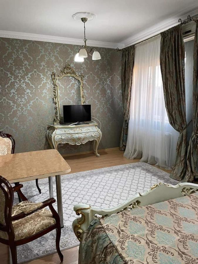 ホテル Casa Dobrescu Centura De Nord クラヨーヴァ エクステリア 写真