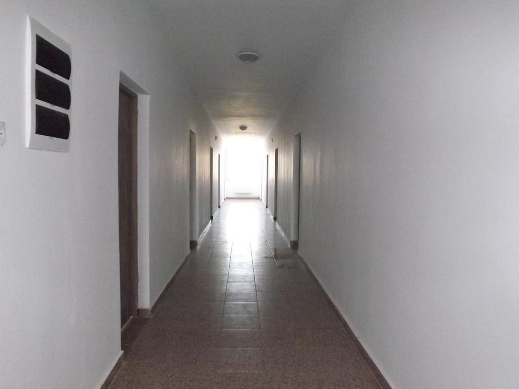ホテル Casa Dobrescu Centura De Nord クラヨーヴァ エクステリア 写真